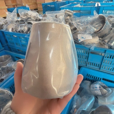 二重ステンレス鋼の管付属品BWの減力剤UNS S31803 ASME B16.9