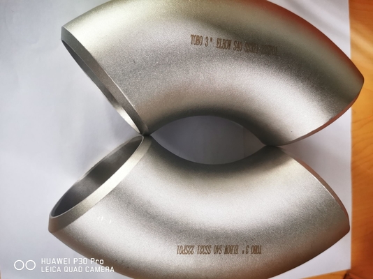 合金鋼のバット溶接の管付属品A234 WP5 BWの肘SCH40 90D 12"