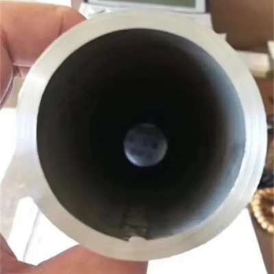 不同用途のためのシームレス溶接タイプ