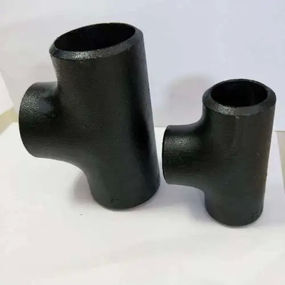 ASME B16.9 バット・ウェルディング・イコール・ティ パーソナライズ可能な材料,例えば炭素鋼 ステンレス鋼 NPS1/2"-60" 迅速な配達 低MOQ