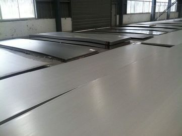 2B 表面 冷式にローリング 炭酸鋼のコイル金属板