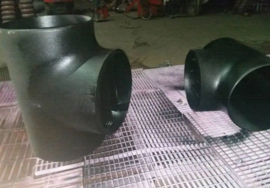 合金600 ASTM/UNSP N06600はティーOD 8"を環境重量3mm禁止した