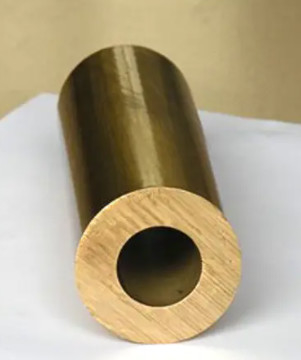 赤い真鍮の管UNS C-27200。5,800mm棒のASTM B-135によってアニールされる15,87 x 0,79mm