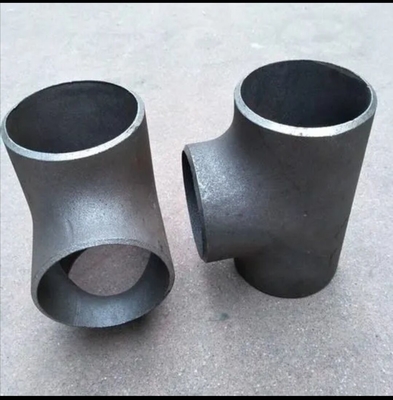 バット溶接の付属品S32750の極度の二重ステンレス鋼の等しいティーASME B16.9