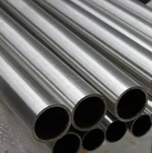 金属 中国 工場 黒 縫合のない炭素鋼管 低MOQ 石油とガス 縫合のない鋼管 方形管