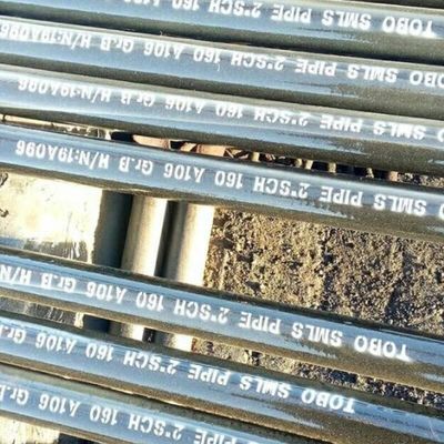 管316の継ぎ目が無い管の精密管の壁ゼロのあたりの304ステンレス鋼の管は白いステンレス鋼の空を切った